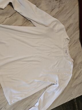 Croft And Barrow White Long-Sleeve Crewneck Tee